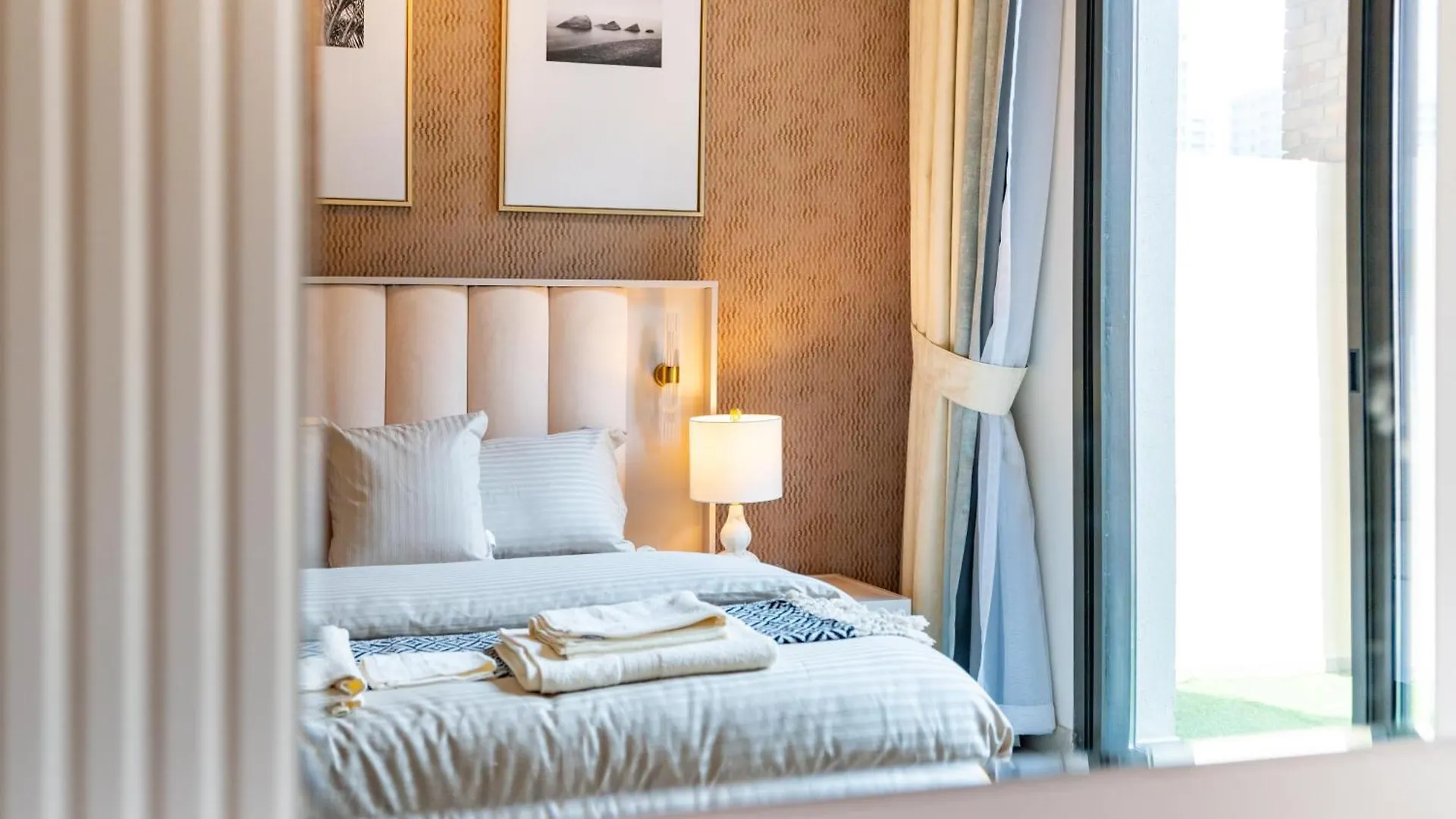 Chic 1Br Retreat - Eleganz 2 By Danube With Study Room Dubai