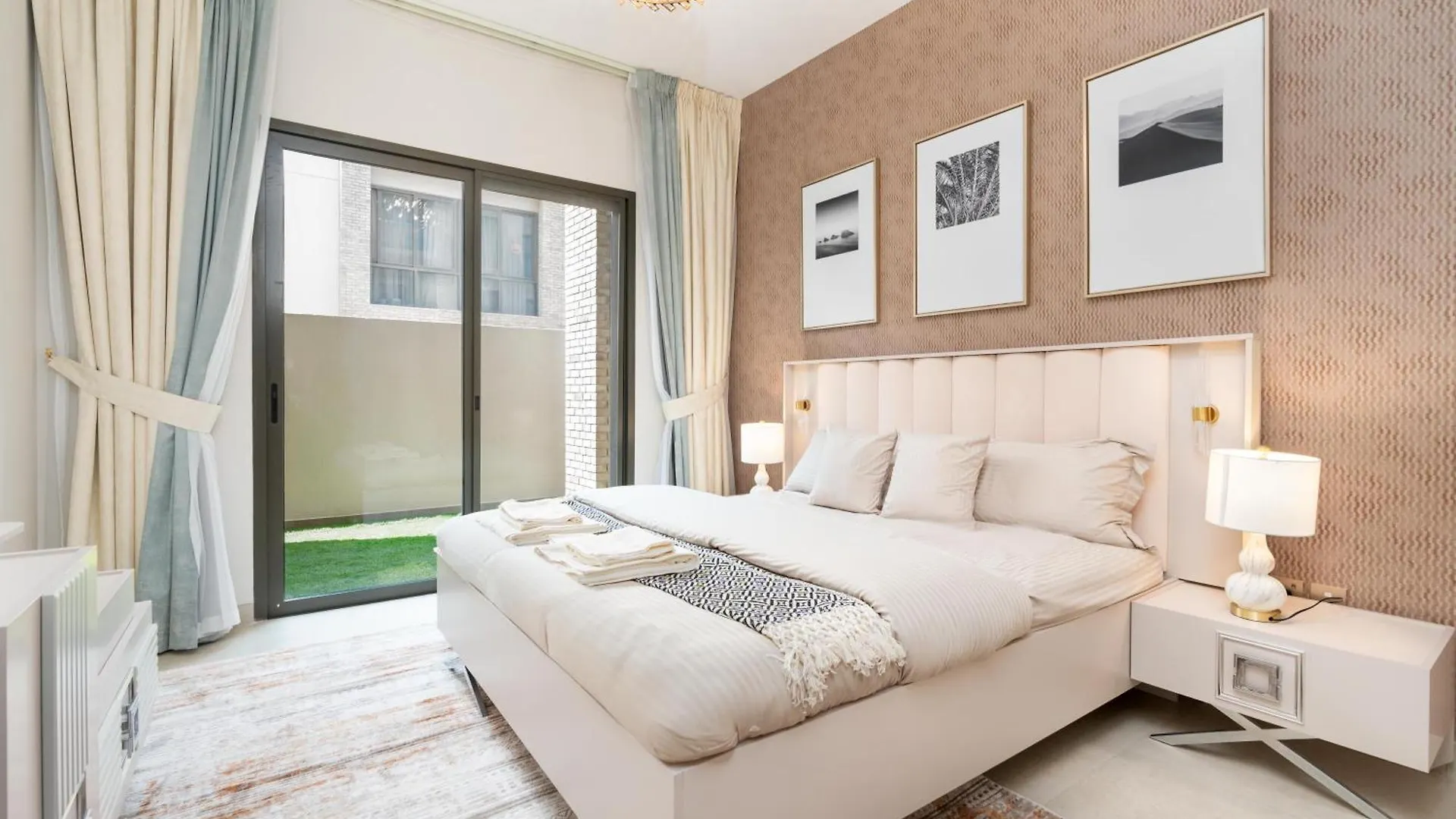 Chic 1Br Retreat - Eleganz 2 By Danube With Study Room Dubai 0*,  United Arab Emirates